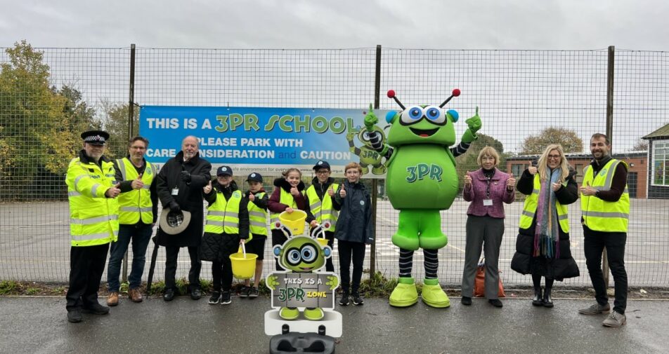 Earls Colne Primary School 3PR Launch on 15 November: (Not in order) Cllr Richard Van Dulken (NEPP’s Member for Braintree District Council), Cllr Gabriella Spray (Braintree District Council Ward Councillor), Ms Sibley, Headteacher of Earls Colne Primary School, school staff and pupils, Essex Police. and 3PR costumed-character.